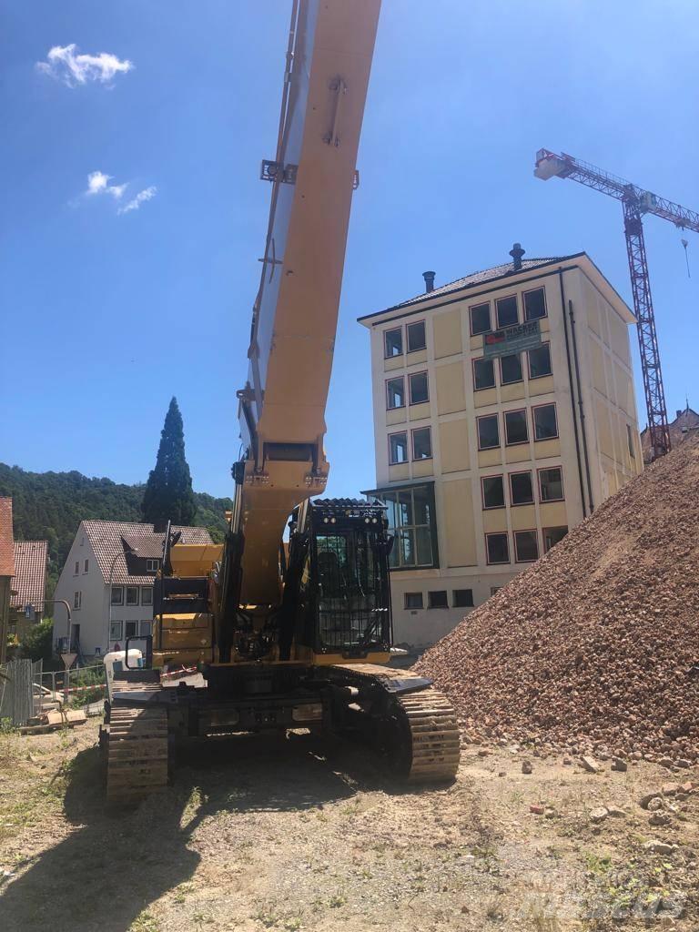 CAT 352 Demolition