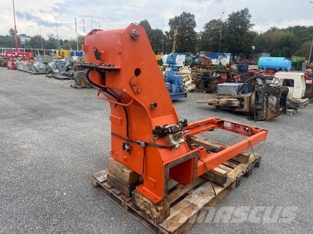 Atlas USED LIFT CAB Forestry Cabin
