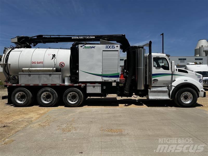 Kenworth T880 Vacuum Trucks