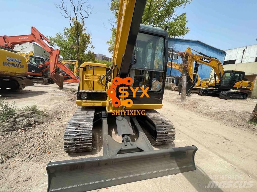 CAT 305.5 E Mini Excavators <7t (Mini Diggers)