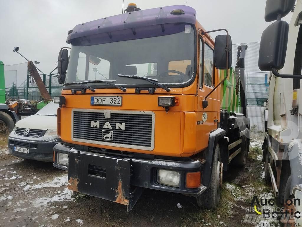 MAN 18.272 Skip loader trucks