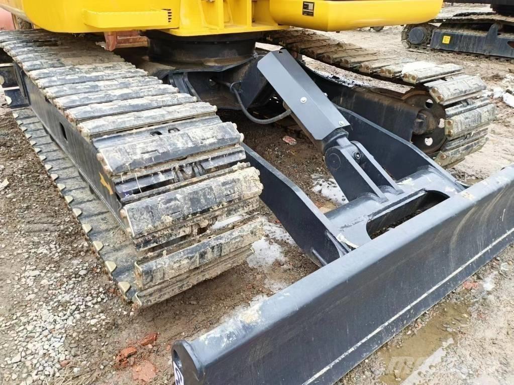 Komatsu PC 70-8 Crawler Excavators