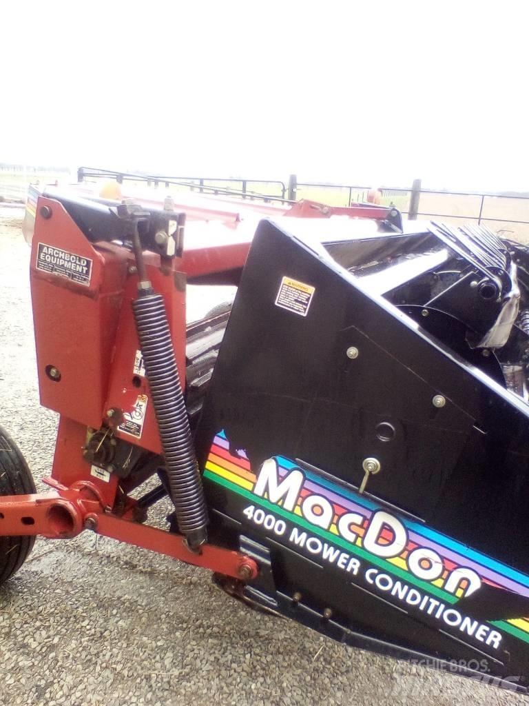 MacDon 4000 Haybine Other
