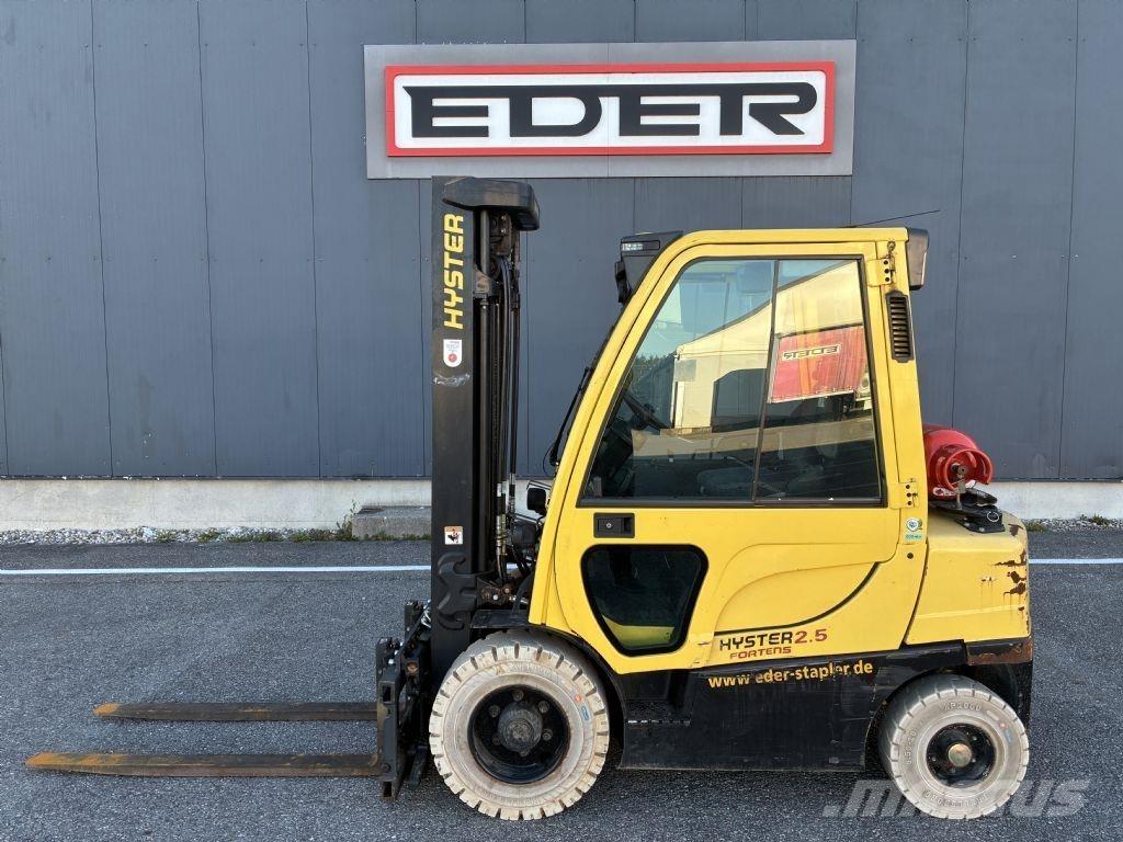 Hyster H 2.5FT LPG trucks