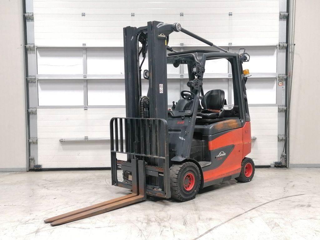 Linde E25H-01/600 Electric Forklifts