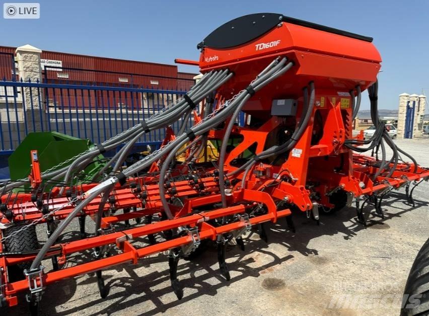 Kubota TD1001F Farm Drills