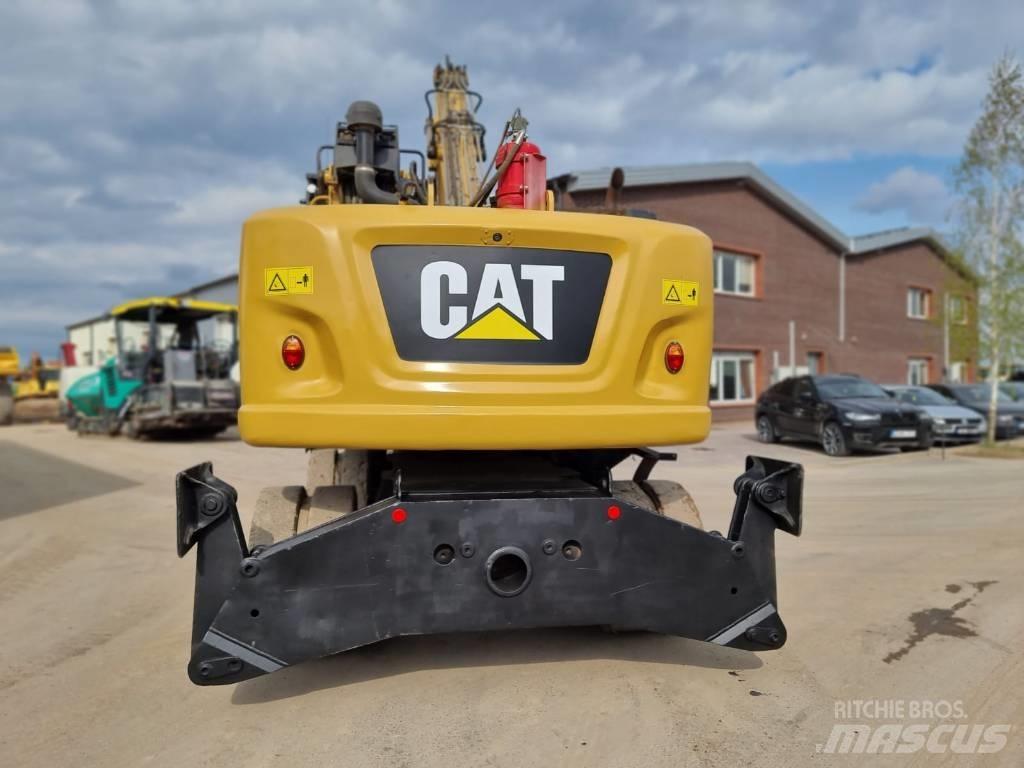 CAT MH 3022 Waste / Industry Handlers