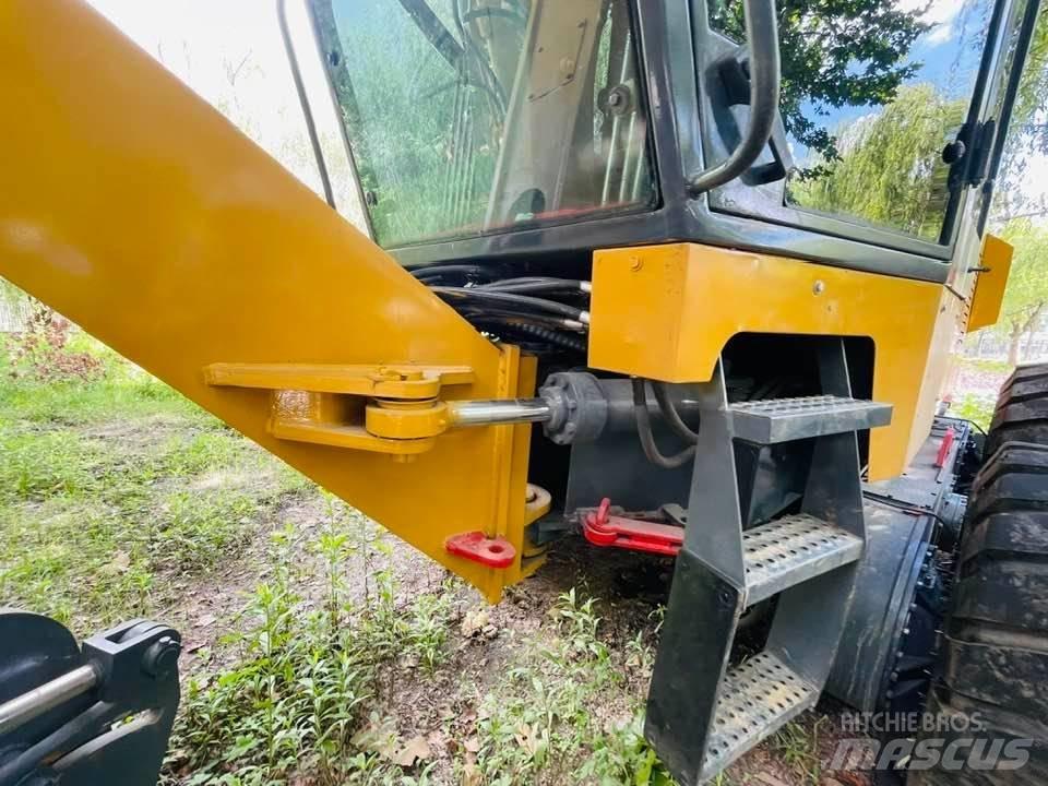 XCMG GR1803 Motor Graders