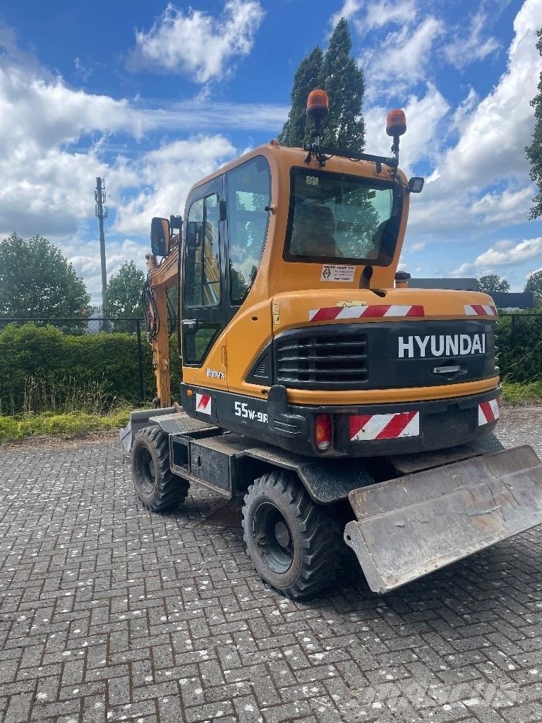 Hyundai 55w9a Wheeled Excavators