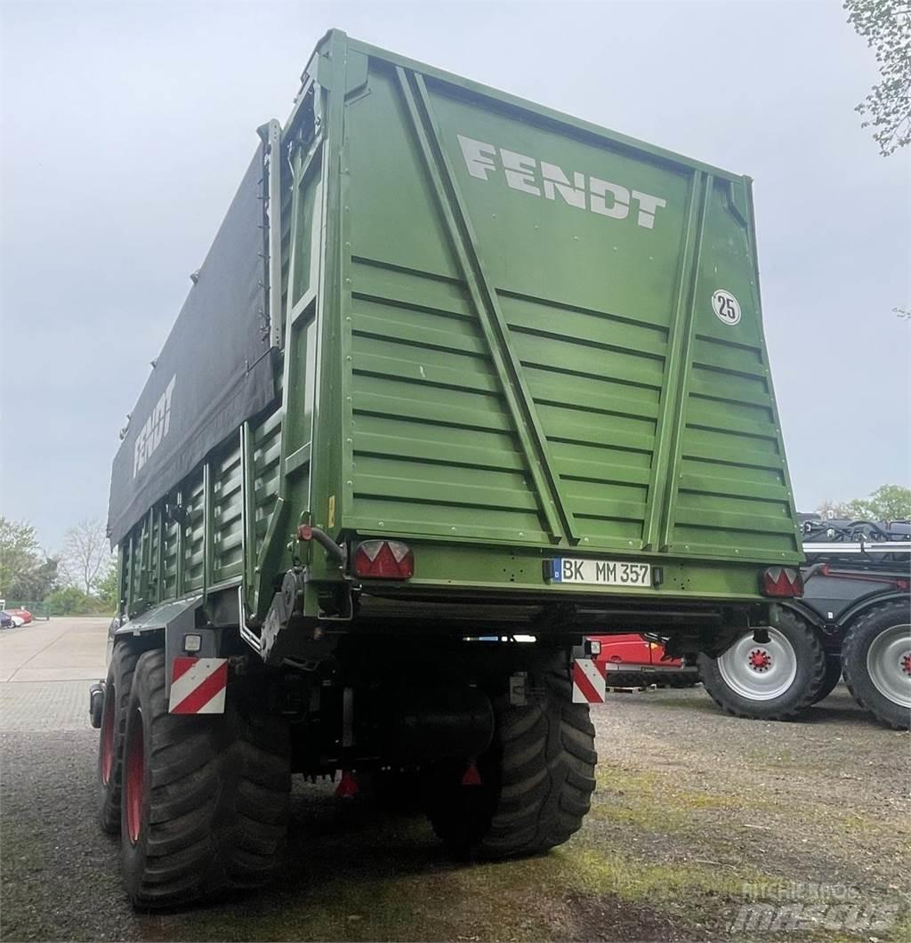 Fendt TIGO 75 XR Speciality Trailers