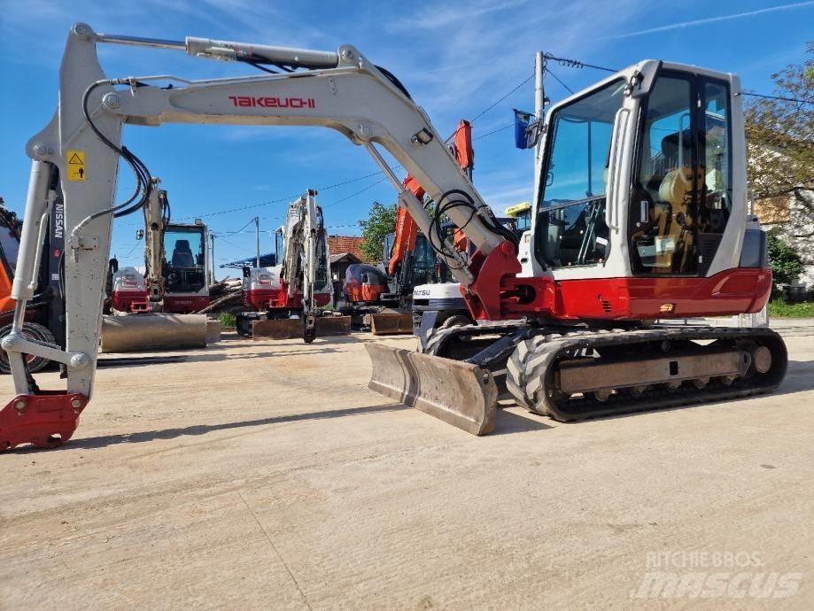 Takeuchi TB250 Mini Excavators <7t (Mini Diggers)