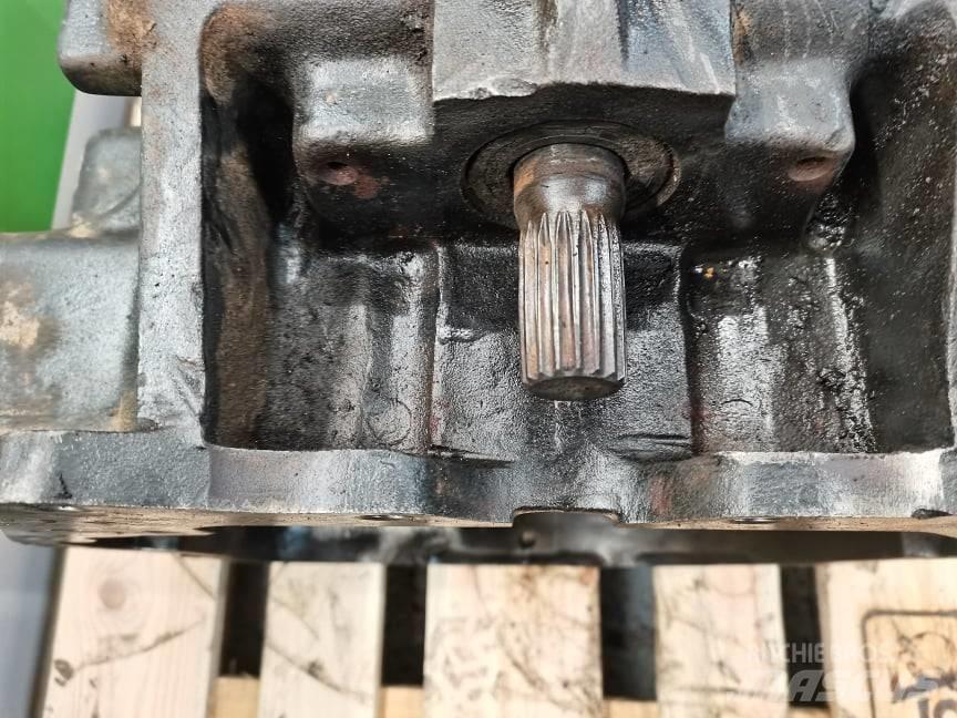 Same Silver 100  case Transmission