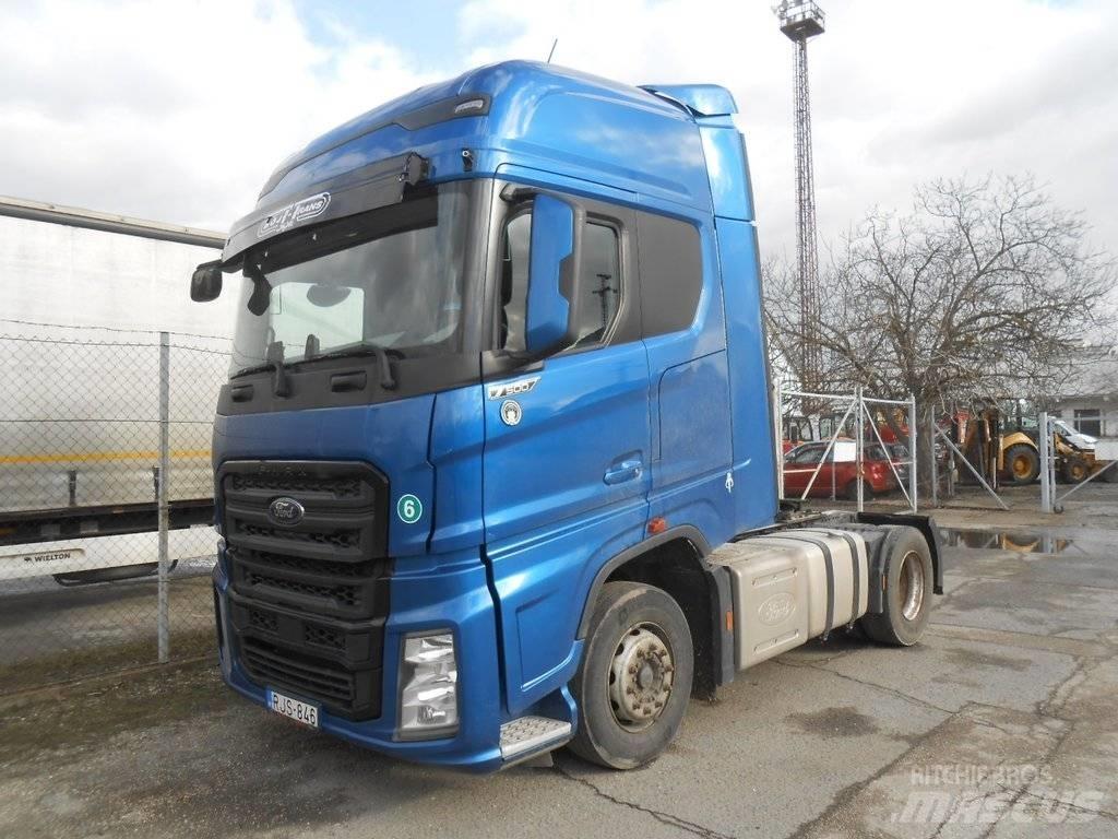 Ford F-Max Conventional Trucks / Tractor Trucks