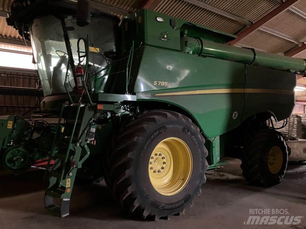 John Deere S785I Combine Harvesters
