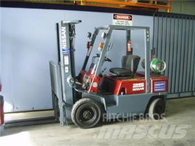 Nissan RJ02A25U Misc Forklifts