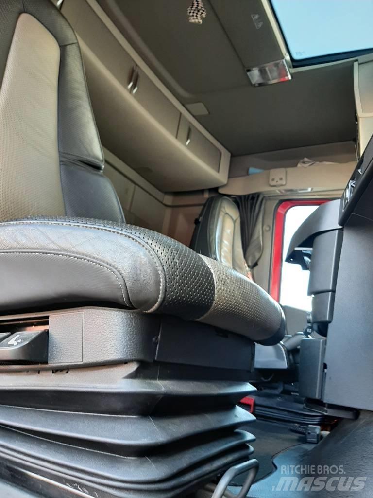 Volvo FH 13 Cab & Chassis Trucks