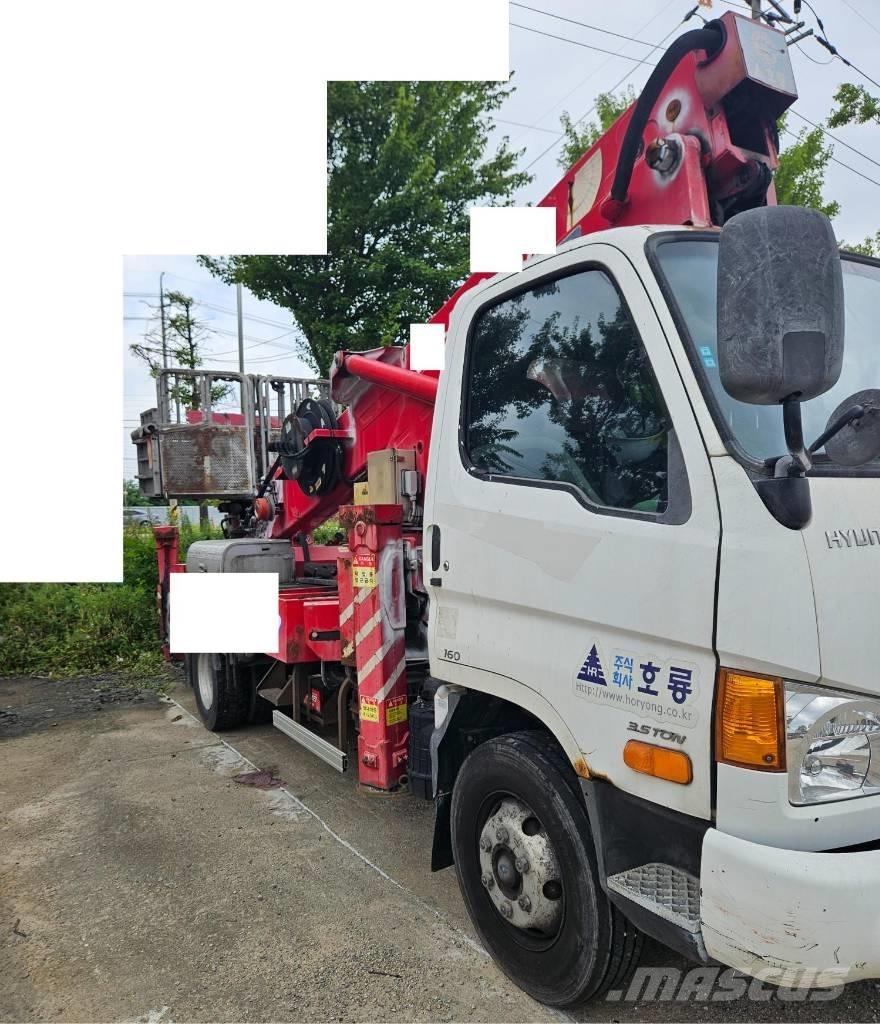 Horyong SKY280 Truck Mounted Aerial Platforms