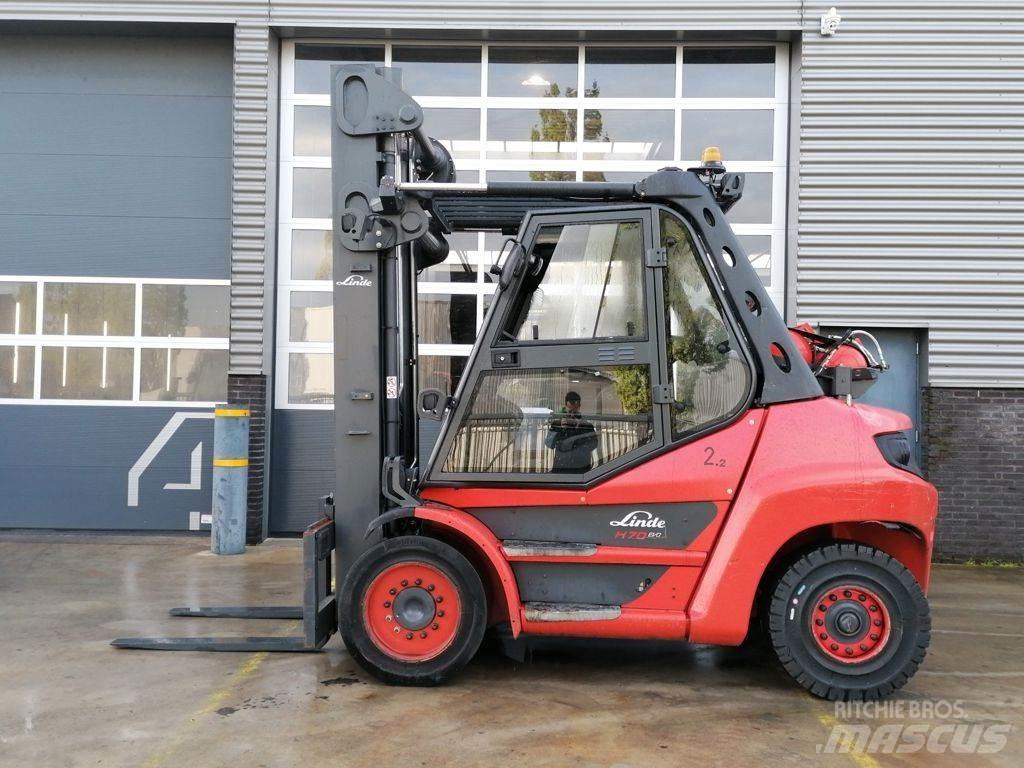 Linde H70T-01 LPG trucks