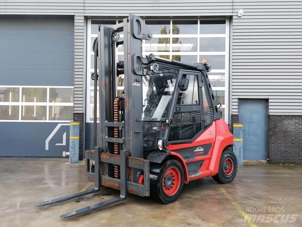Linde H70T-01 LPG trucks