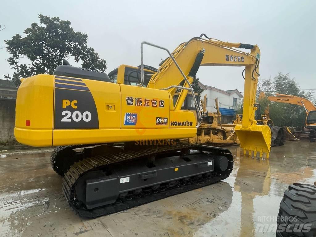 Komatsu PC 200 Crawler Excavators