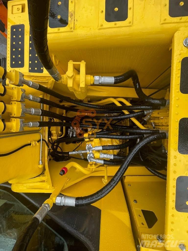 Komatsu PC 200 Crawler Excavators