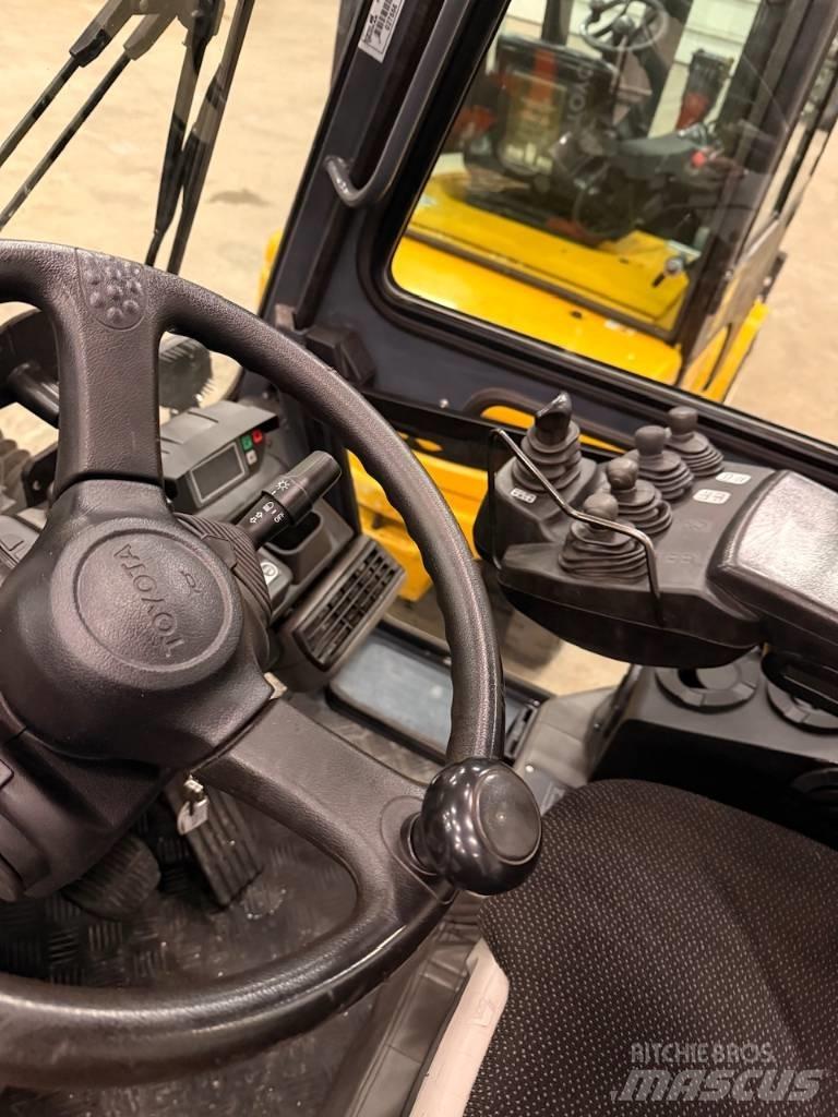 Toyota 7FDA50 Diesel Forklifts