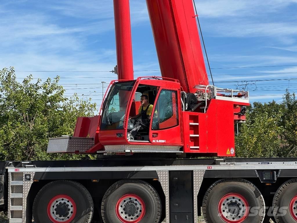 Tadano AC 5.220-1 Mobile and all terrain cranes