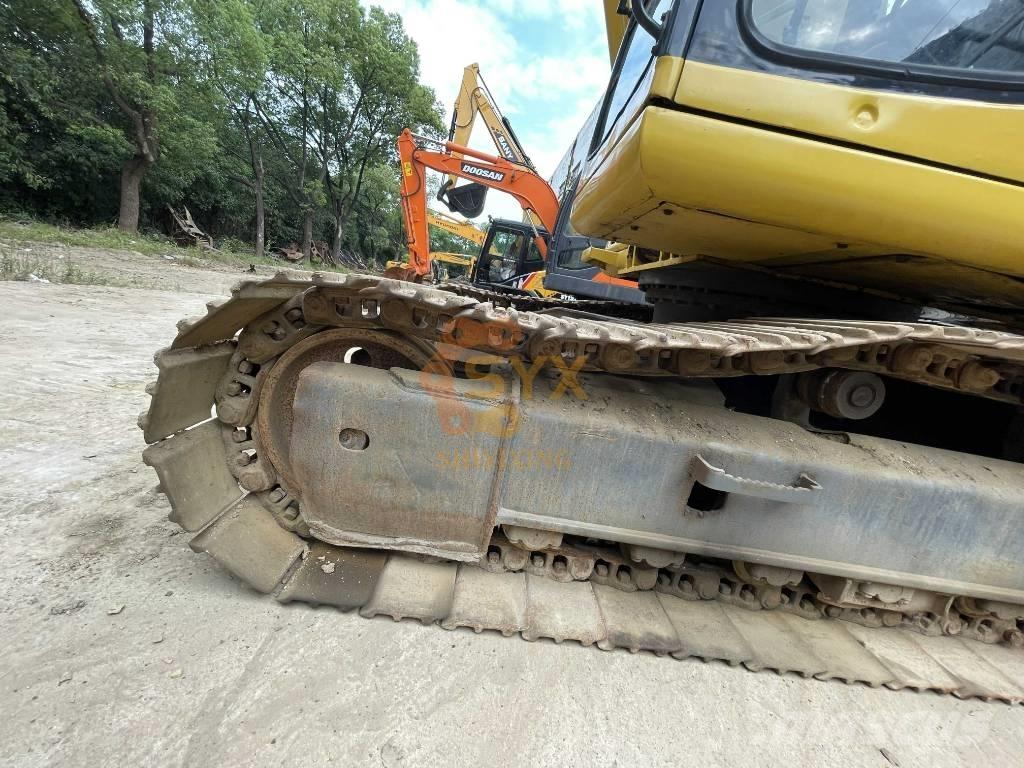 Komatsu PC 220-6 Crawler Excavators