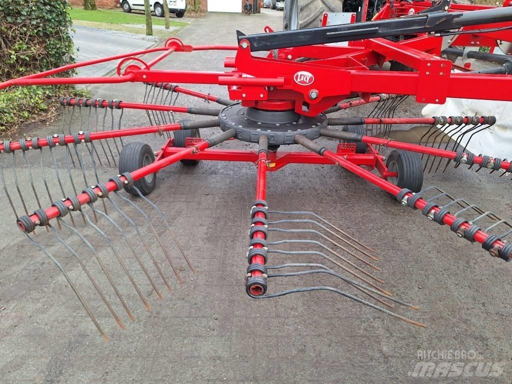 Lely Hibiscus 805 CD Swathers \ Windrowers