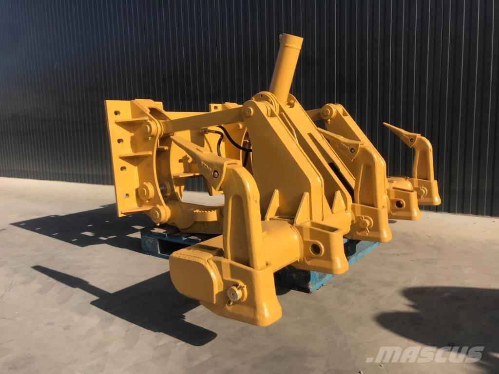 Volvo G960 Rippers