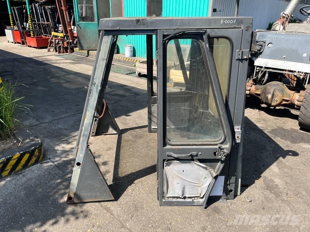 Nissan CABIN W-1038 Cabins and interior