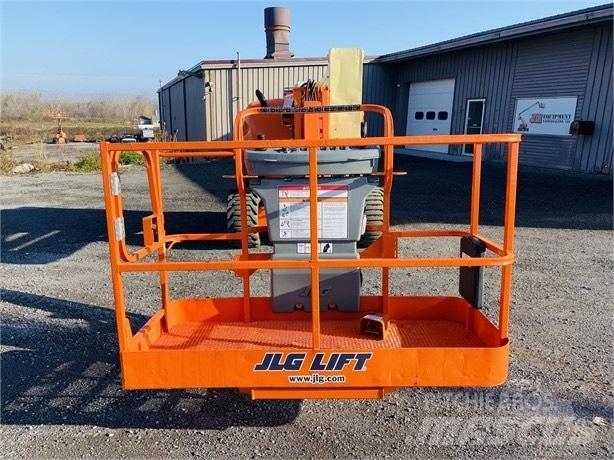 JLG 450 AJ II Articulated boom lifts