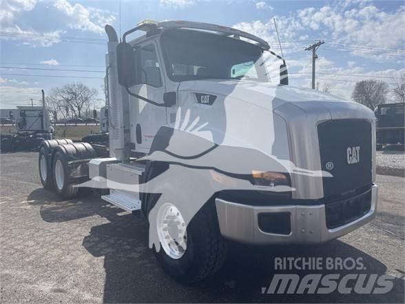 CAT CT660 Conventional Trucks / Tractor Trucks