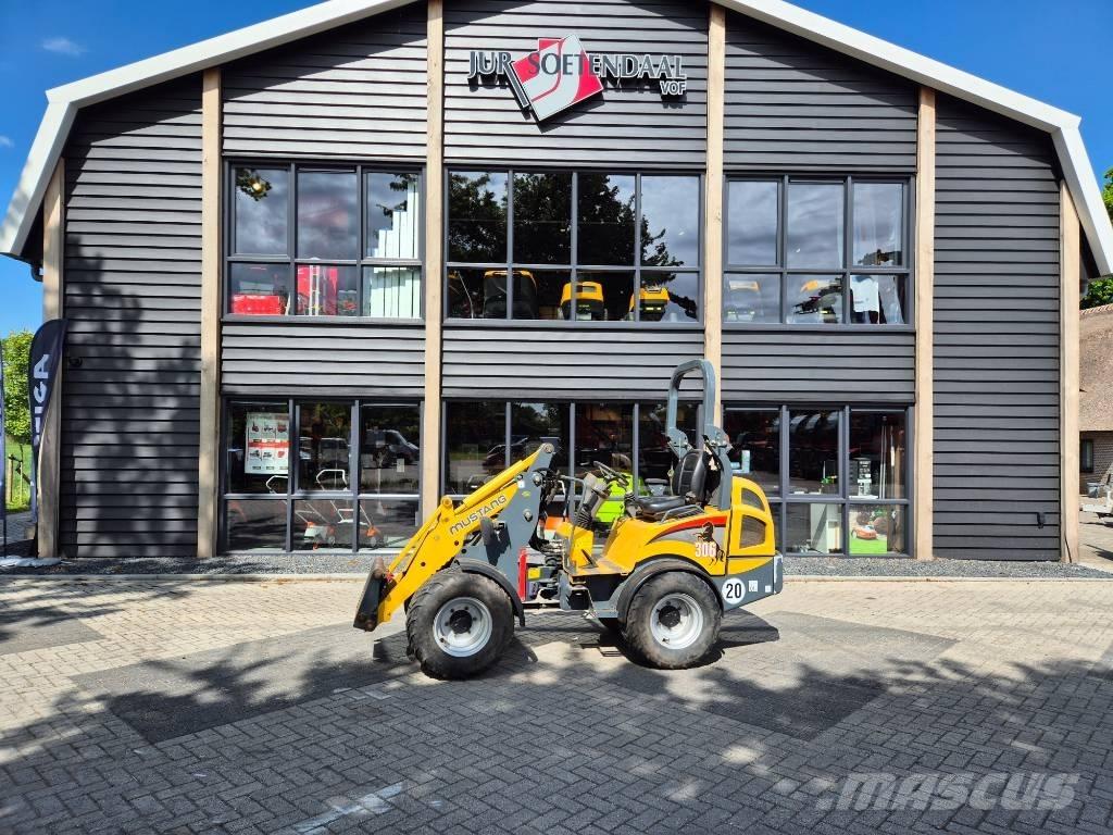 Mustang AL 306 Mini Loader