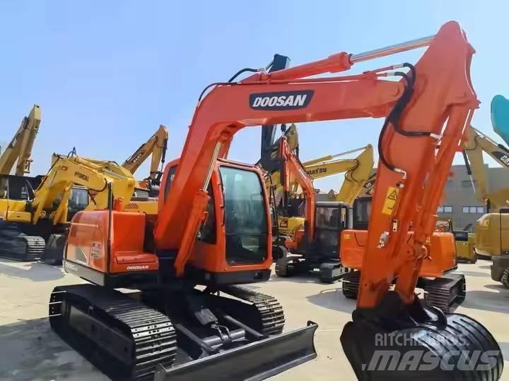 Doosan DX 80 - 9C Mini Excavators <7t (Mini Diggers)