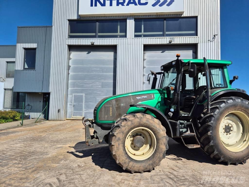 Valtra T 173 H Tractors