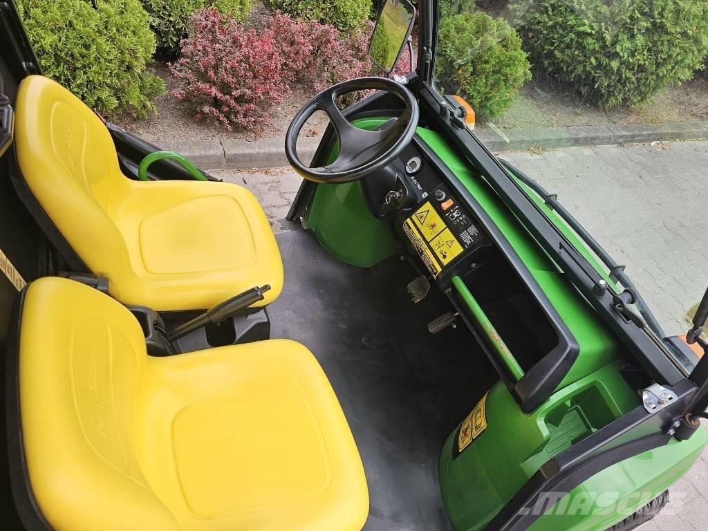 John Deere Gator TE Utility Machines