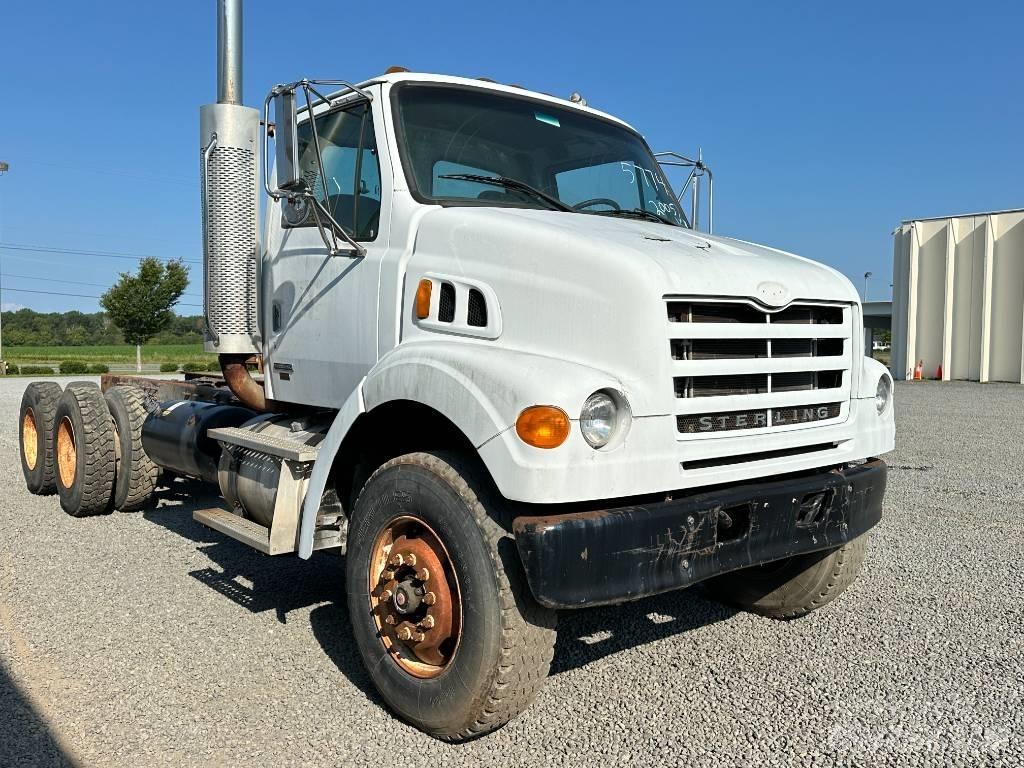 Sterling L 7500 Cab & Chassis Trucks