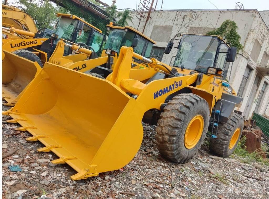 Komatsu WA 320-5 Wheel Loaders
