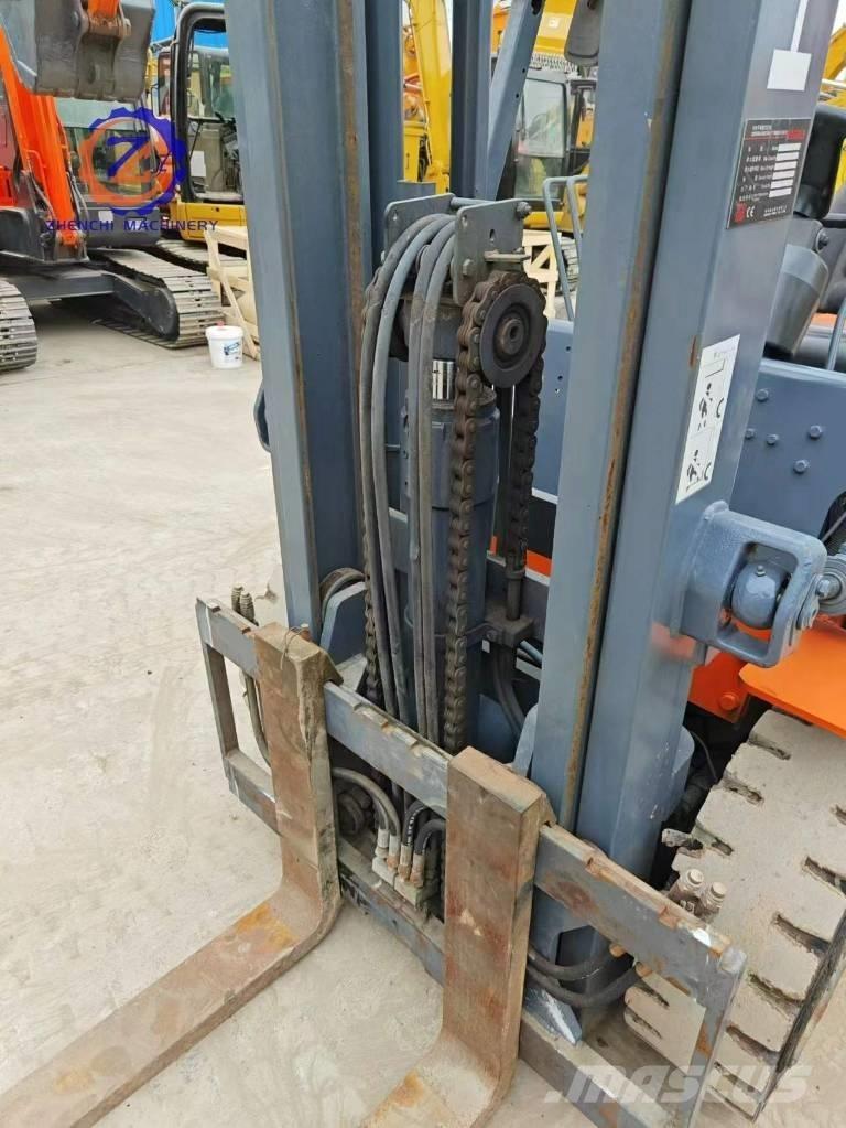 Heli CPCD 30 Diesel Forklifts