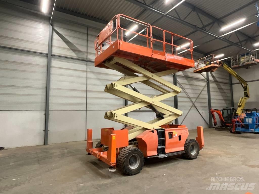 JLG 3394 RT Scissor Lifts