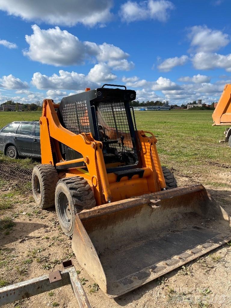 CASE 95 XT Skid Steer Loaders