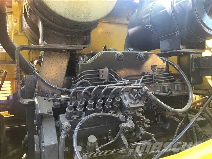 Komatsu WA 320-3 Wheel Loaders