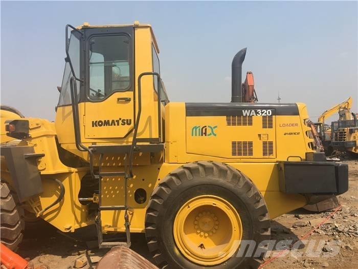 Komatsu WA 320-3 Wheel Loaders
