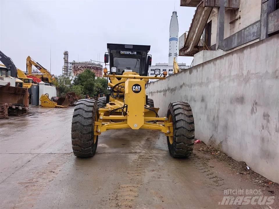 CAT 140H Motor Graders