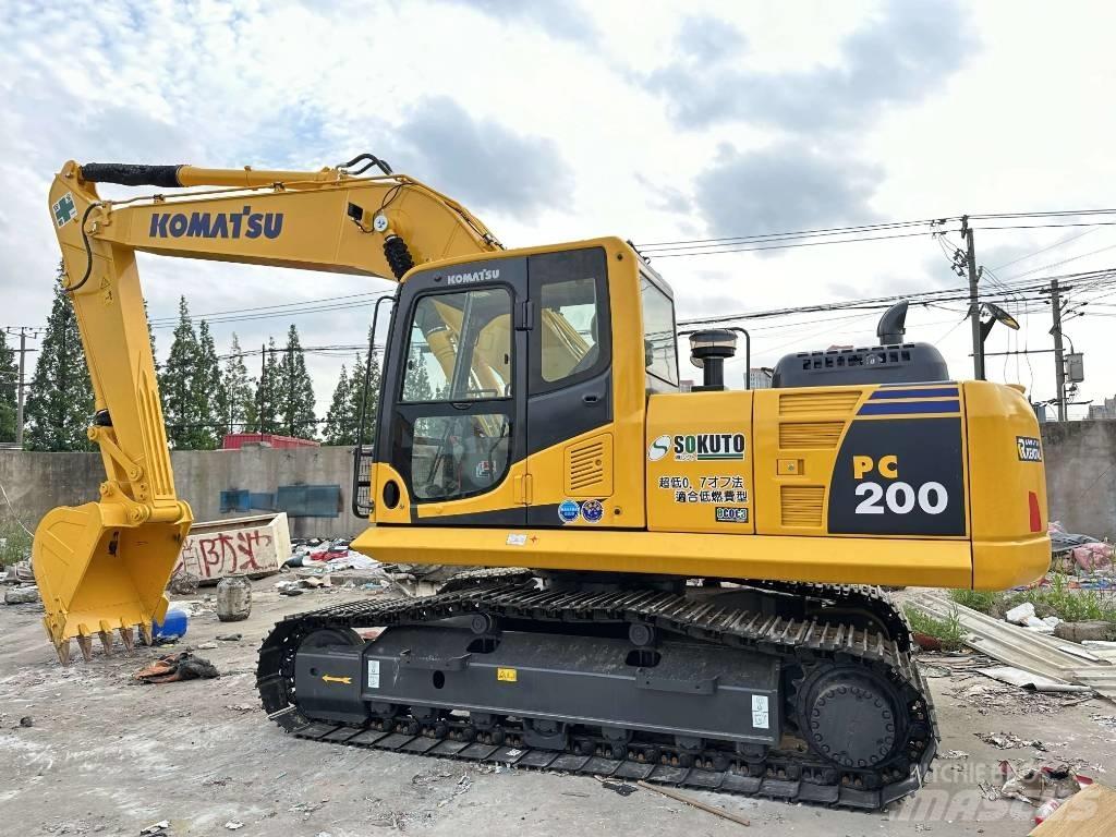 Komatsu PC200-8 Crawler Excavators