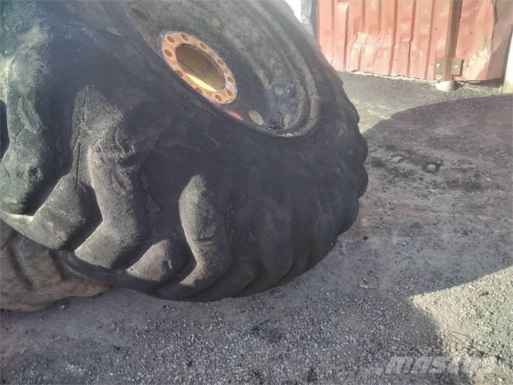 Nokian Els 17,5x25 Tires, wheels and rims
