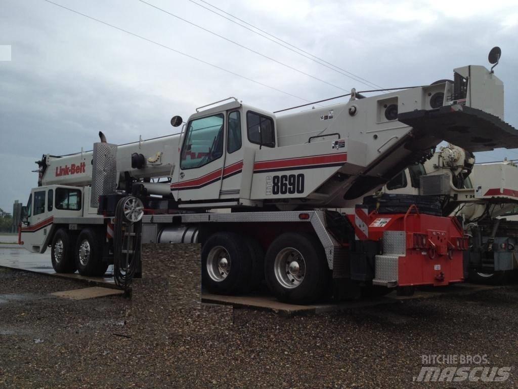 Link-Belt HTC-8690 Mobile and all terrain cranes