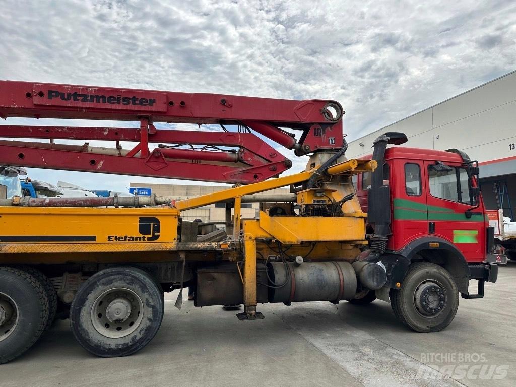 Mercedes-Benz 2435 Concrete Trucks