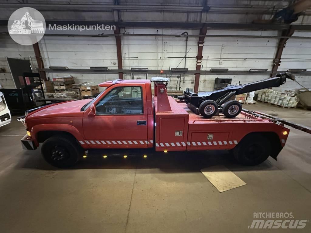Chevrolet 3500 Tow Trucks / Wreckers